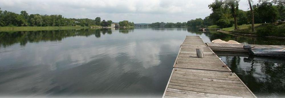 Campbellford River Inn Екстер'єр фото